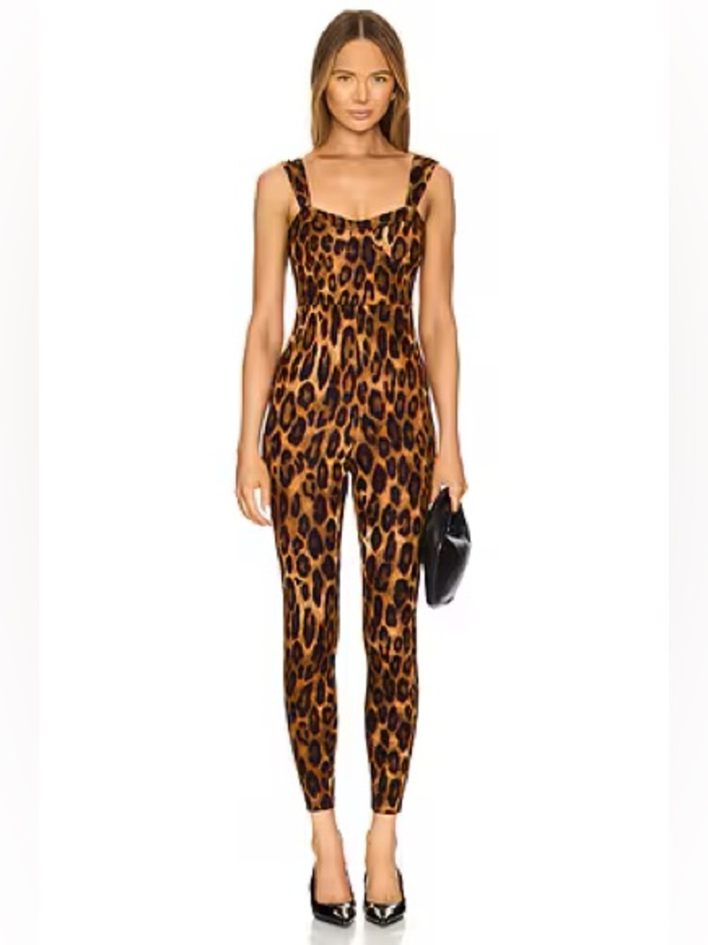Sarah Jumpsuit in Leopard
LOVERS AND FRIENDS | REVOLVE